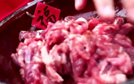 卖牛肉的小姐姐年龄,青春活力小姐姐带你领略牛肉新食尚