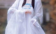 小姐姐撕汉服,小姐姐撕汉服背后的文化碰撞与反思